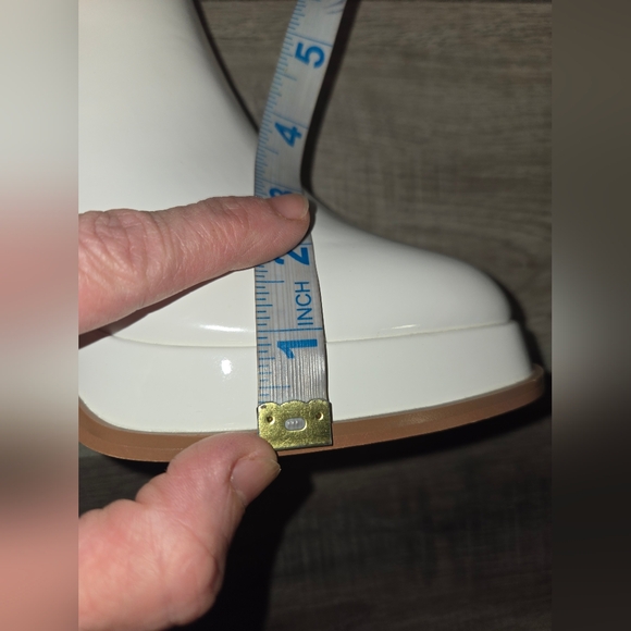 White Platform Heel Go go Boots, Women's Size 6, Faux Leather, New - Picture 8 of 13